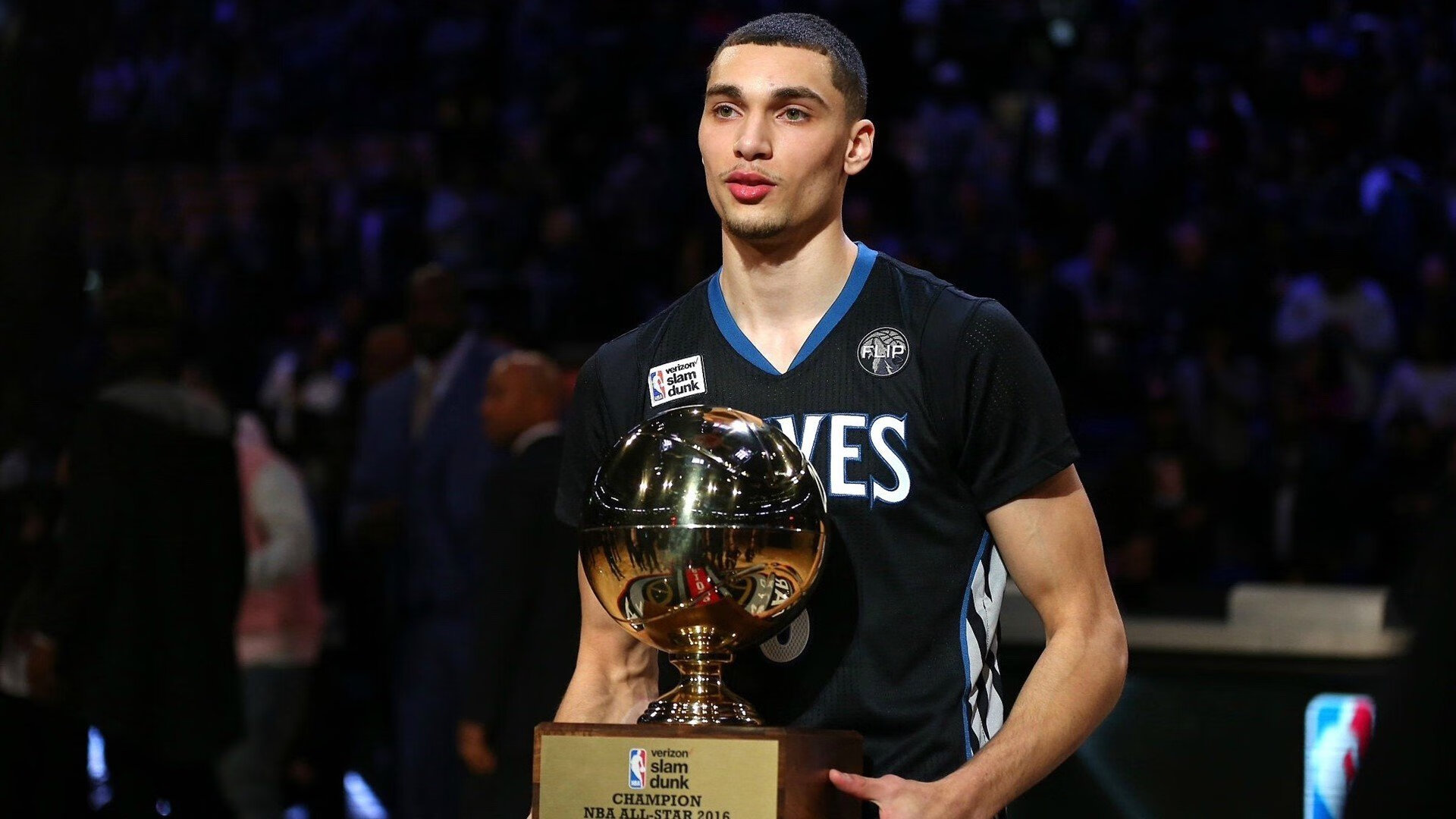 荒野行动年度总决赛高能来袭，精彩纷呈，2020荒野行动